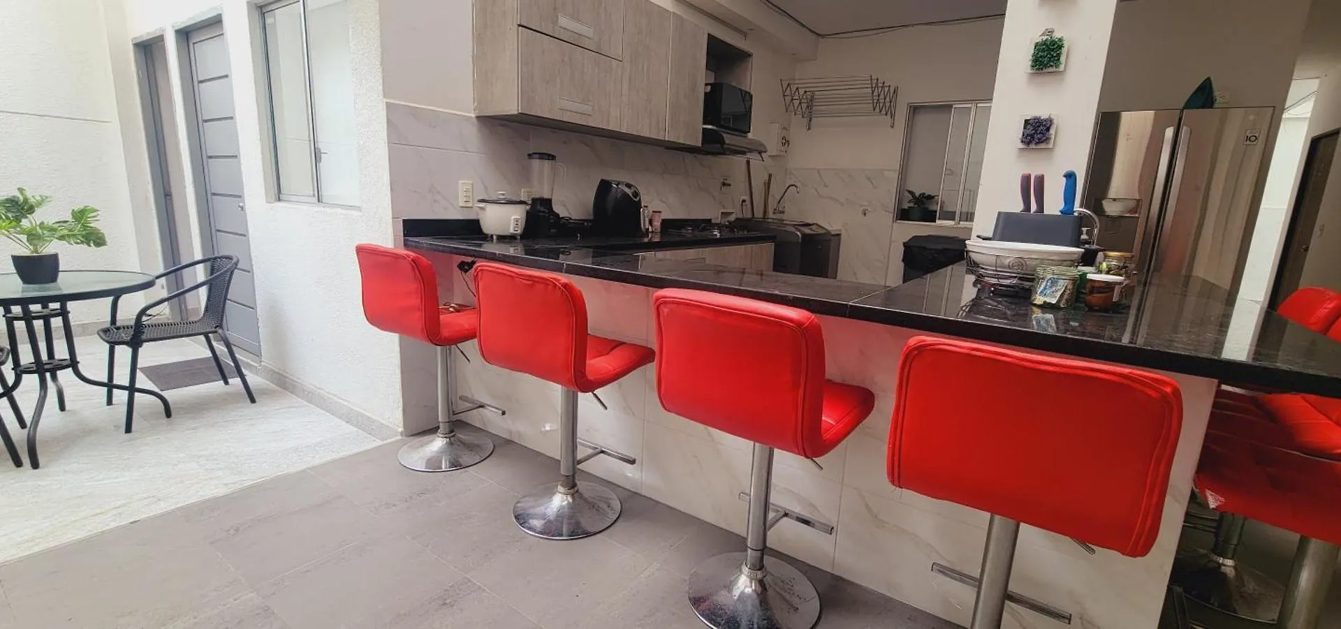 Amazing House With Turkish Steam Room Near Exito Laureles Medellín