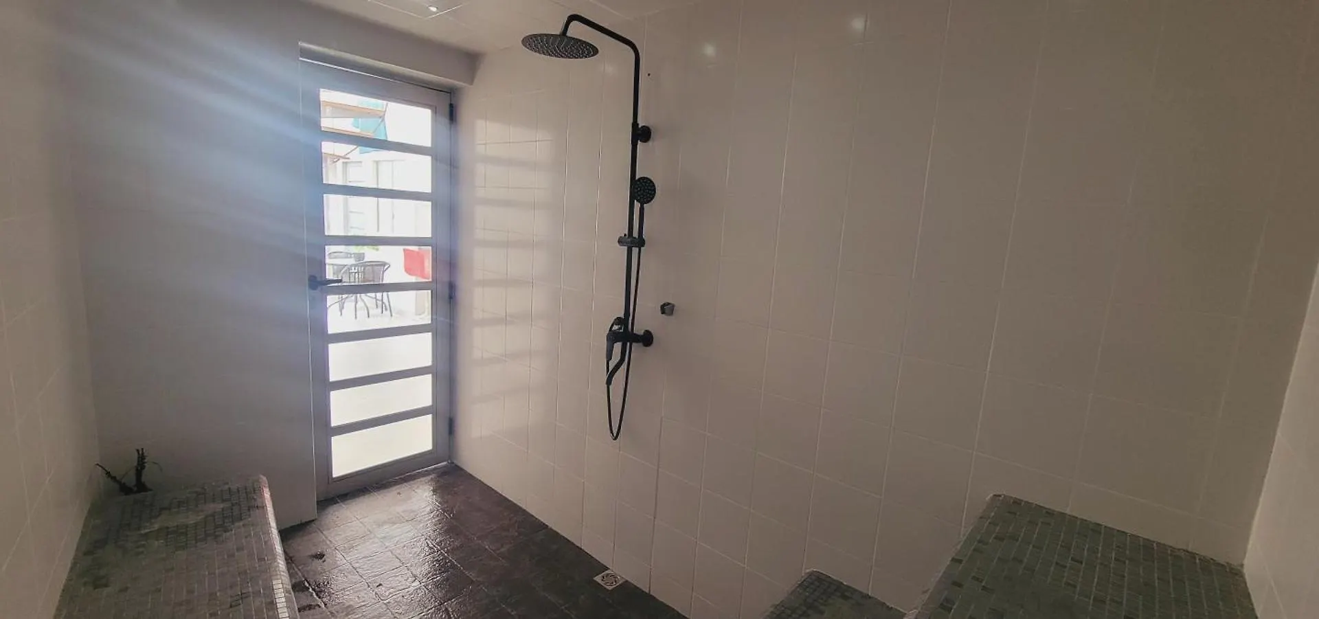 Amazing House With Turkish Steam Room Near Exito Laureles Medellín Pensionat