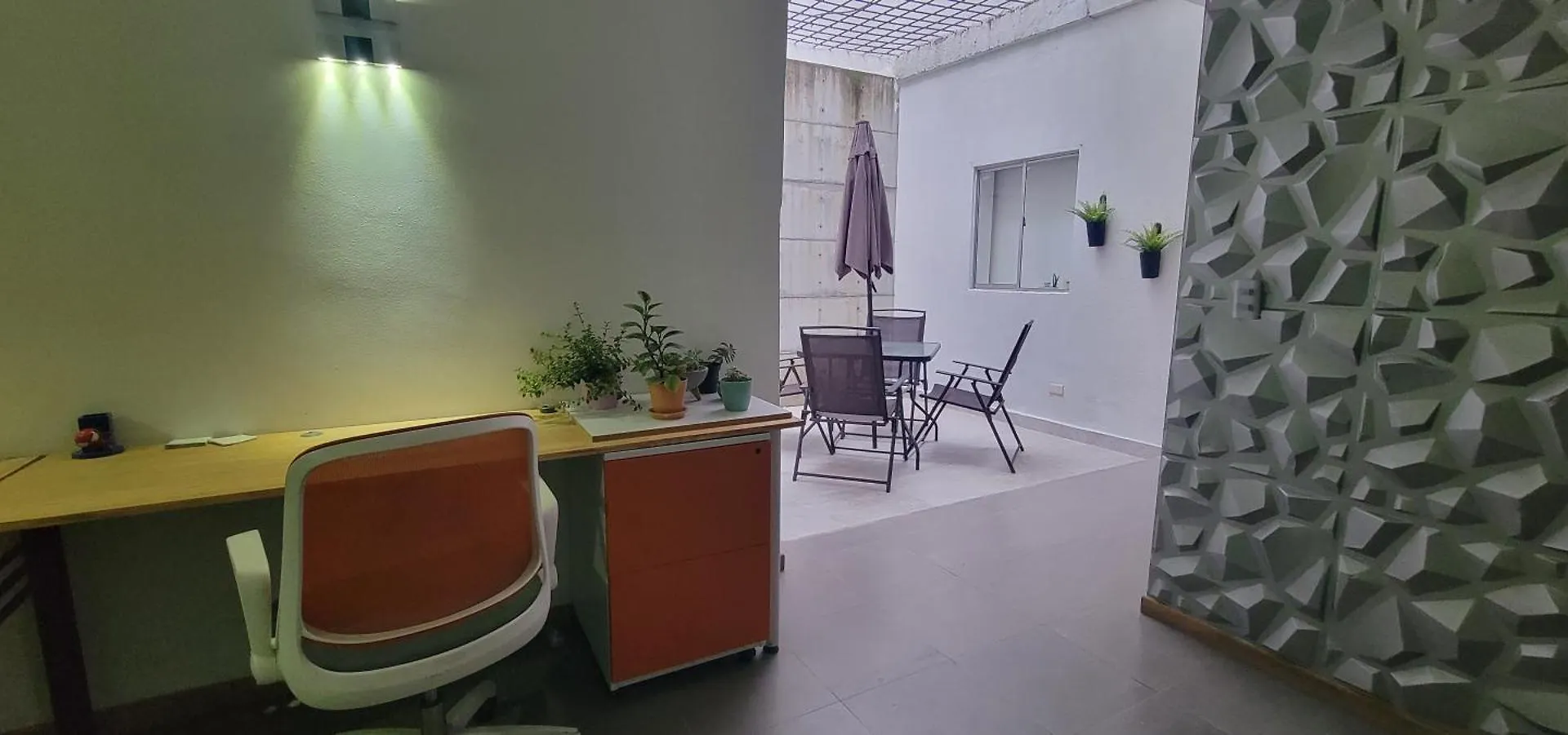 Amazing House With Turkish Steam Room Near Exito Laureles Medellín
