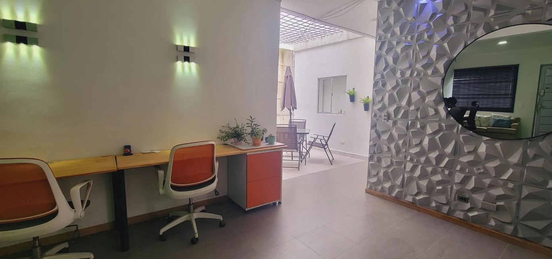 Pensionat Amazing House With Turkish Steam Room Near Exito Laureles Medellín