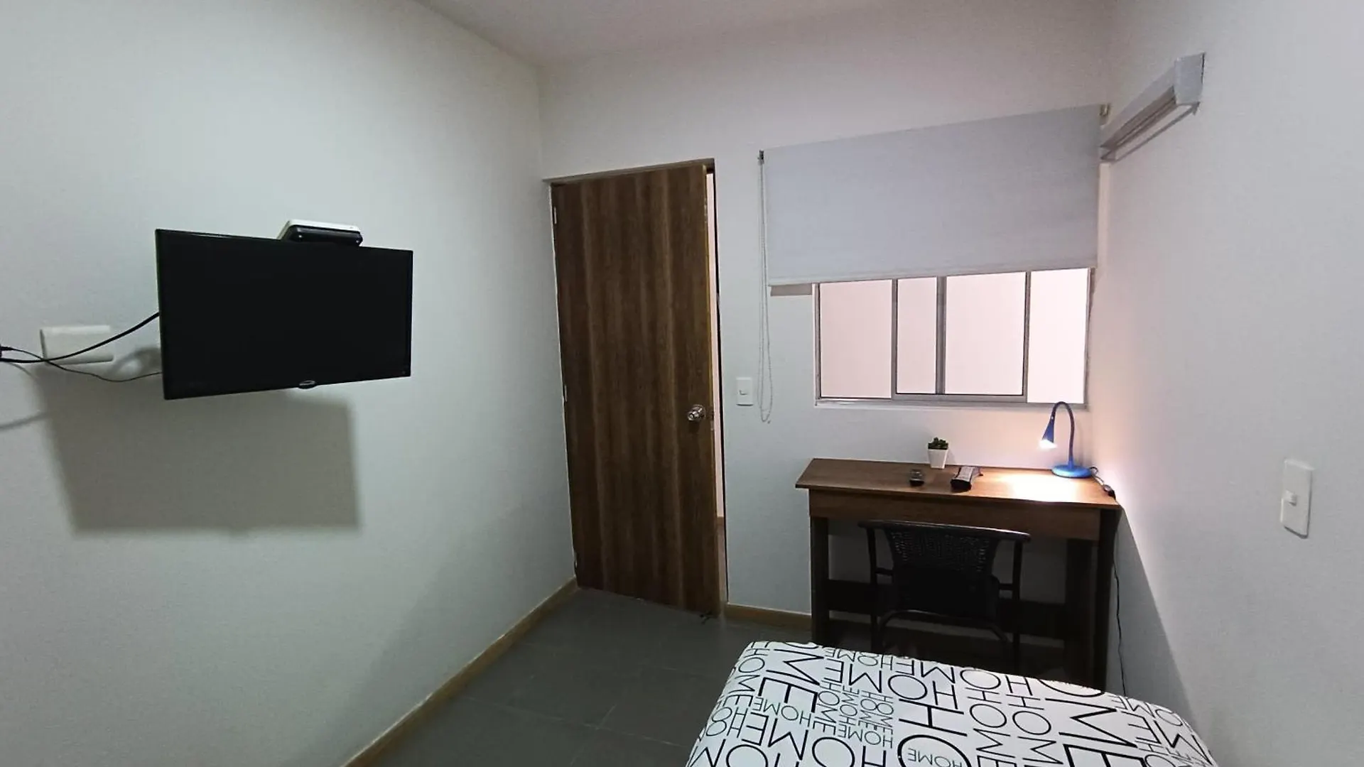 Amazing House With Turkish Steam Room Near Exito Laureles Medellín Colombia