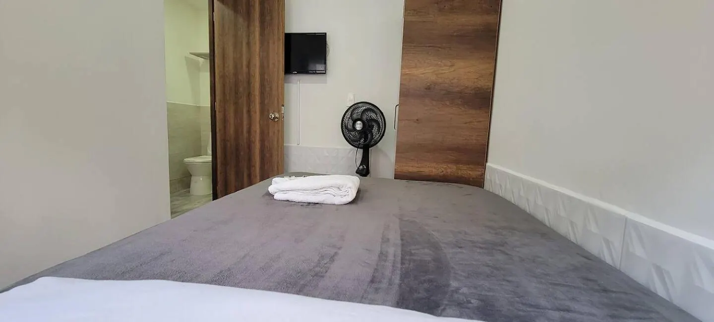 Amazing House With Turkish Steam Room Near Exito Laureles Medellín