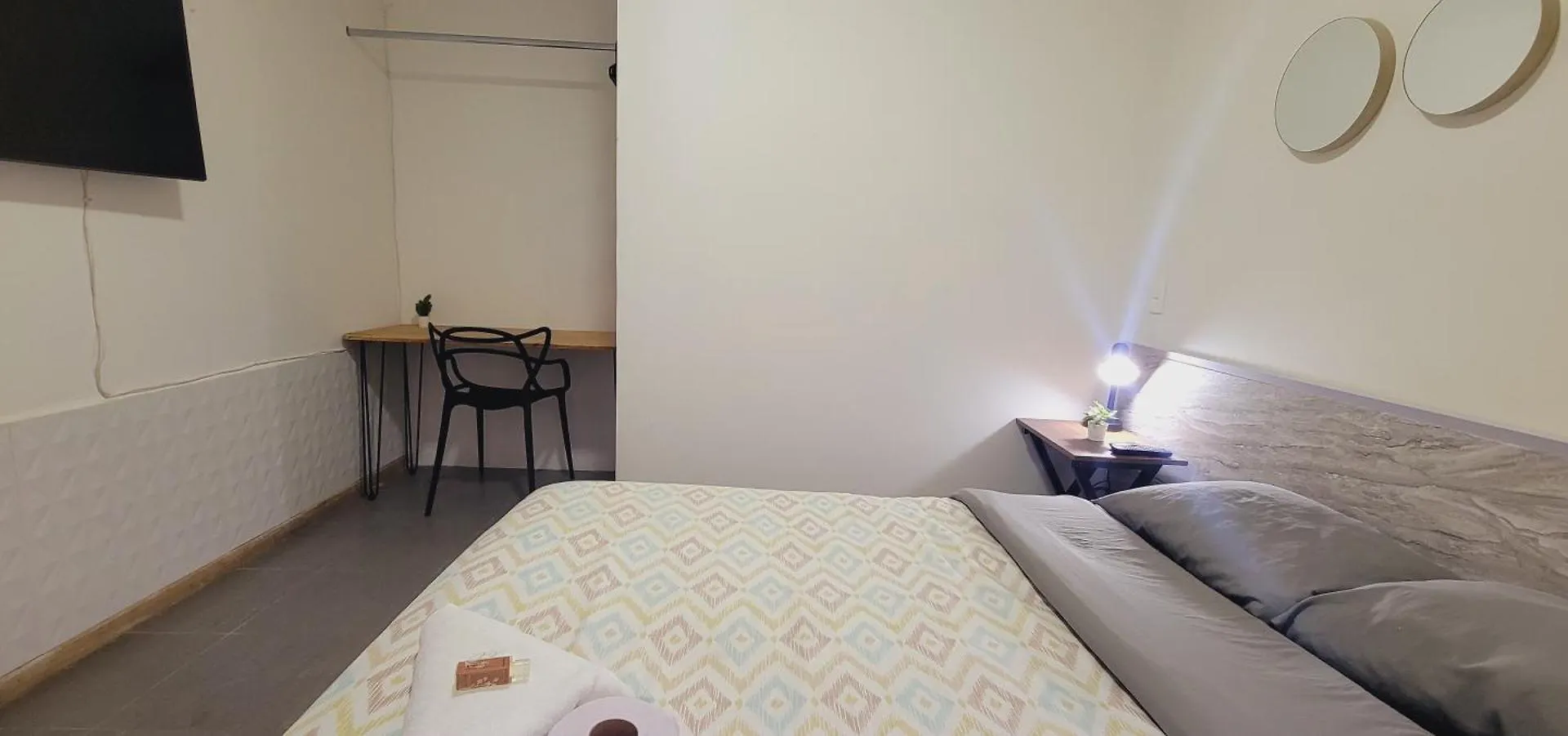 Pensionat Amazing House With Turkish Steam Room Near Exito Laureles Medellín Colombia